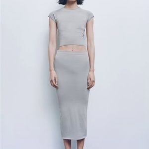 Zara knit grey crop top with back opening